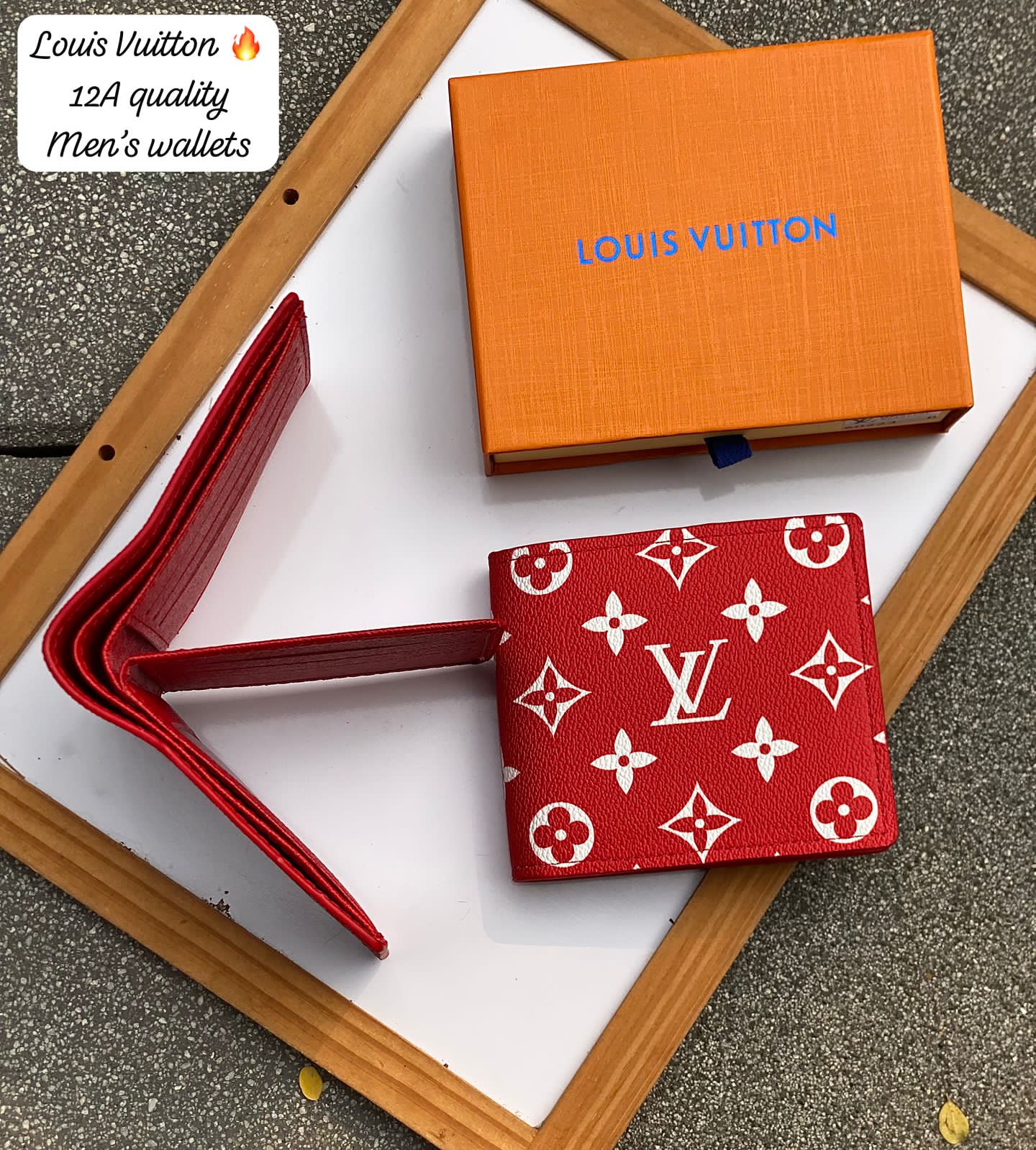 LV wallet