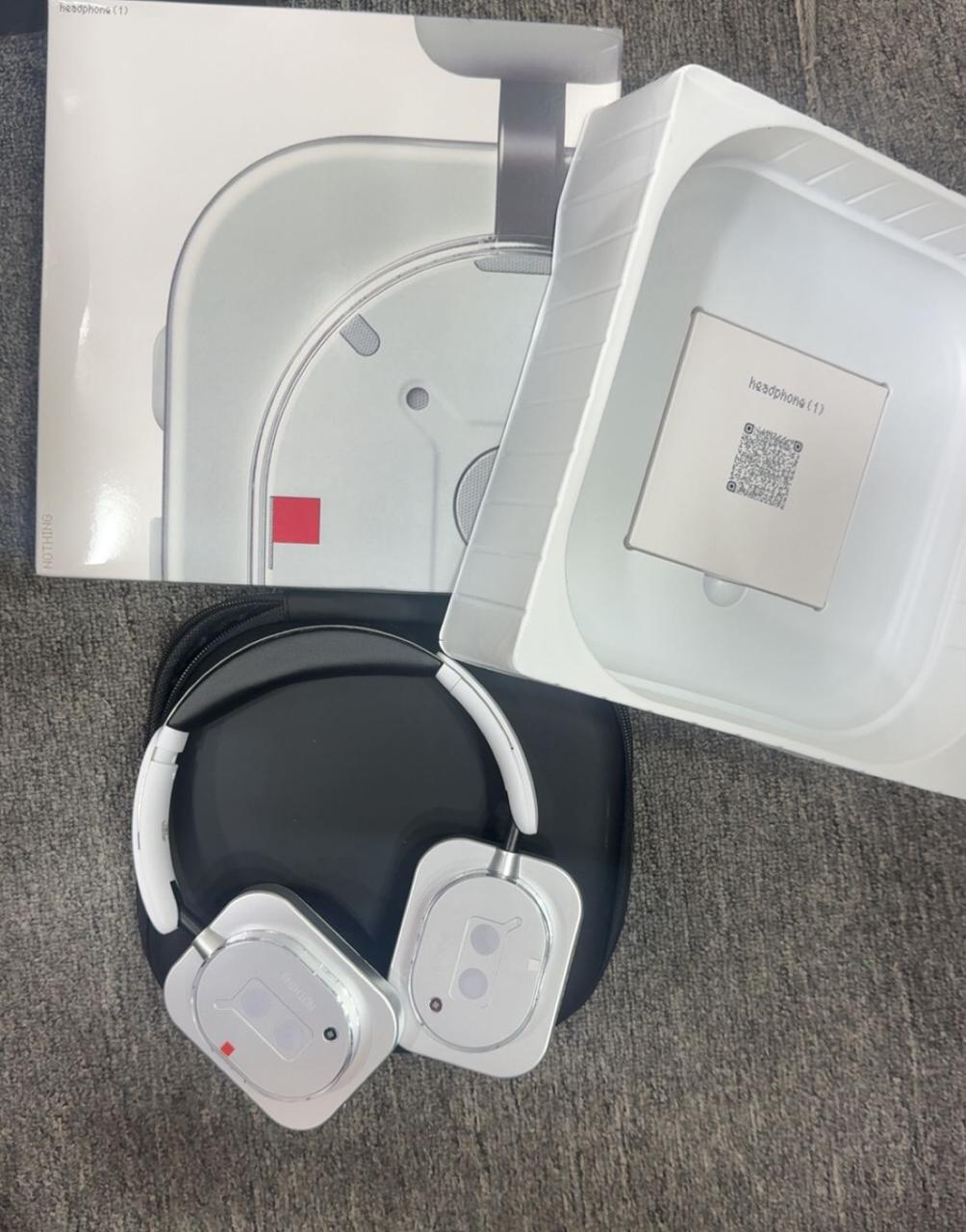 NOTGING HEADPHONES