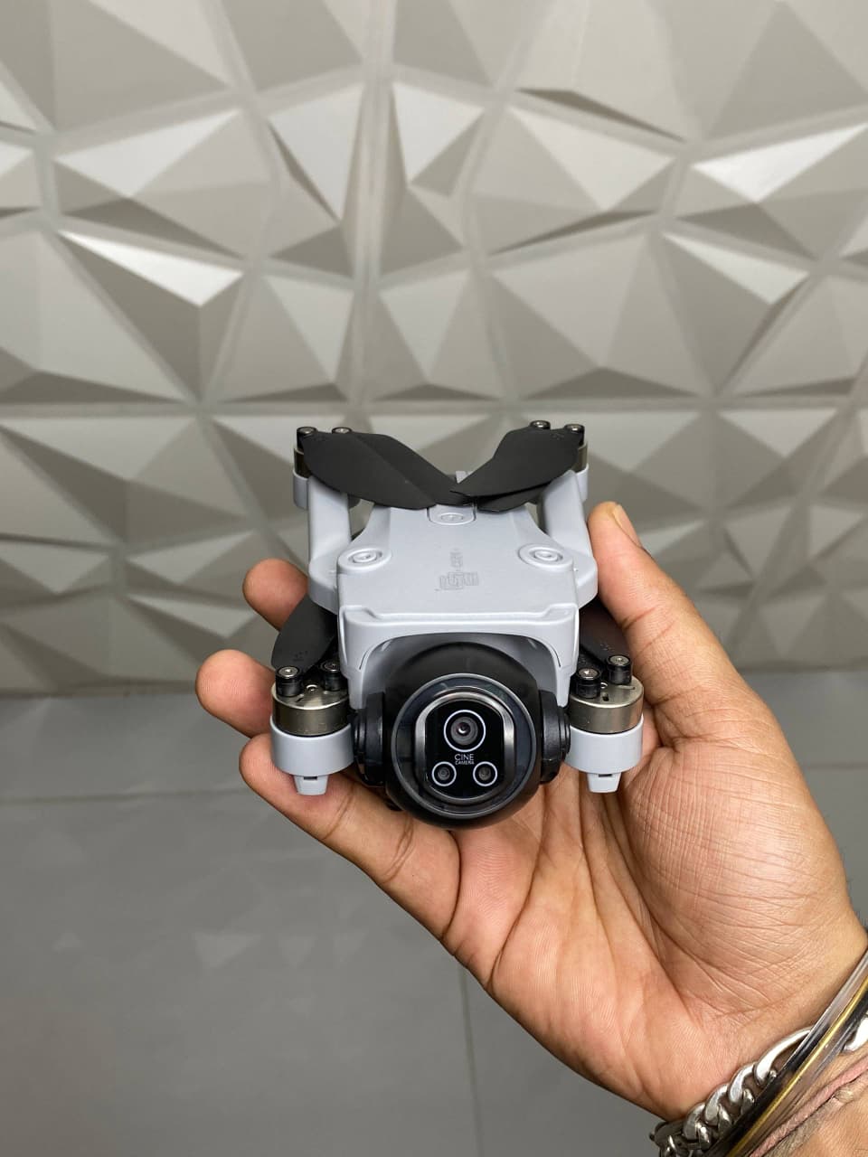DJI mavic CZ25 pro Drone