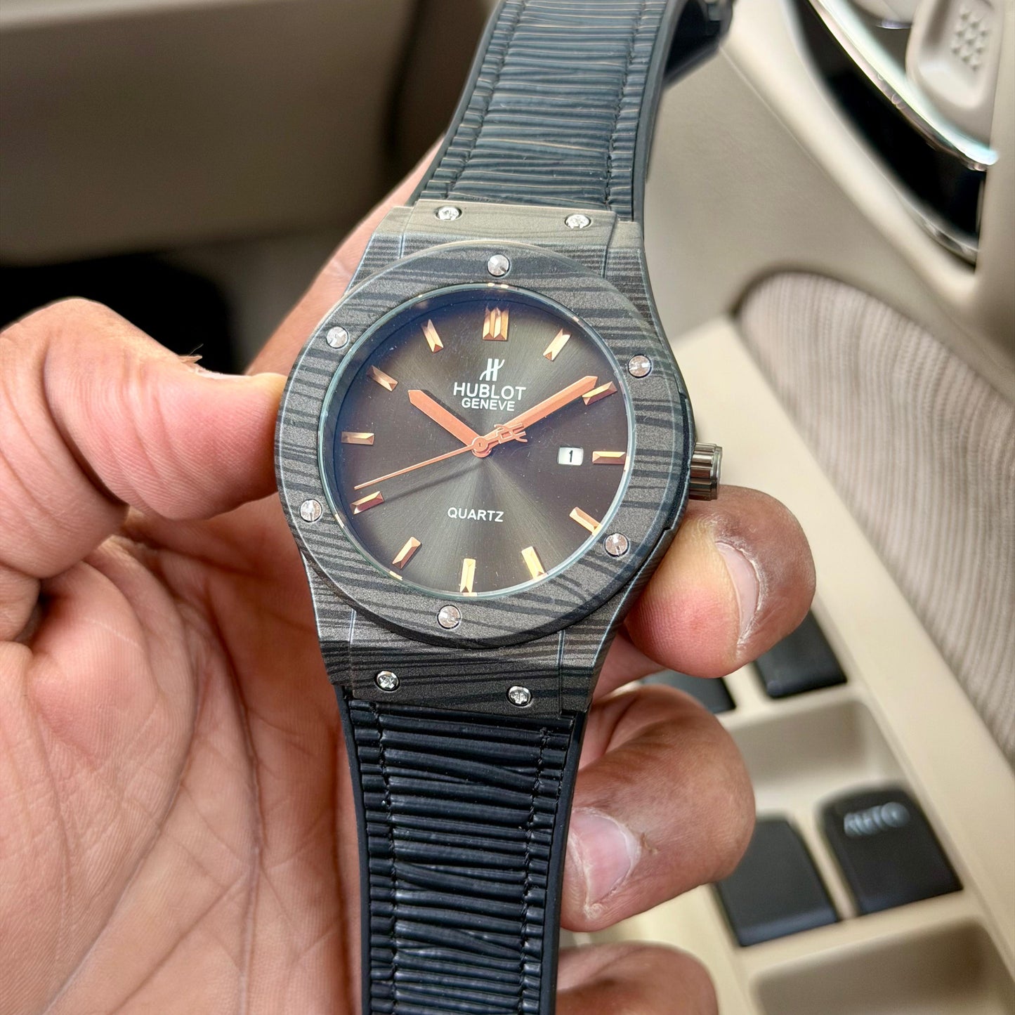 Hublot date