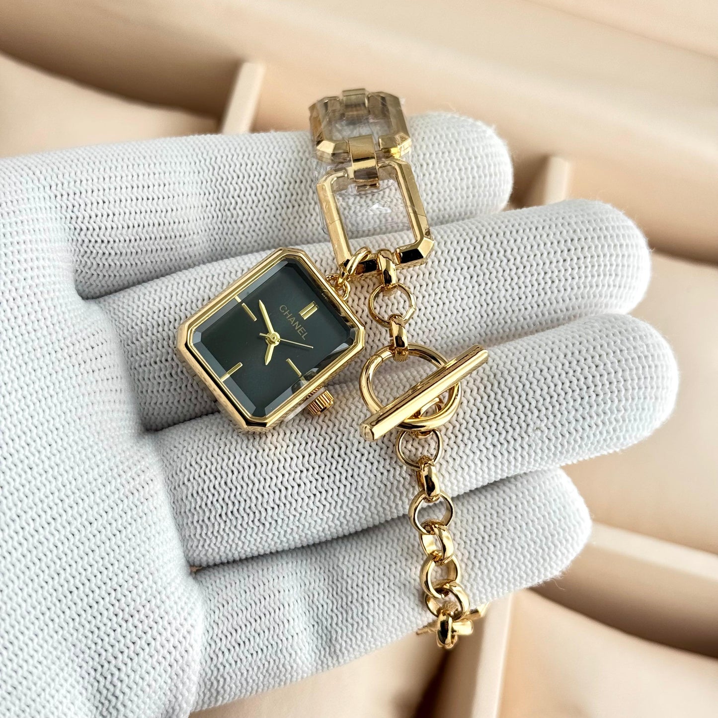 CHANEL LADIES