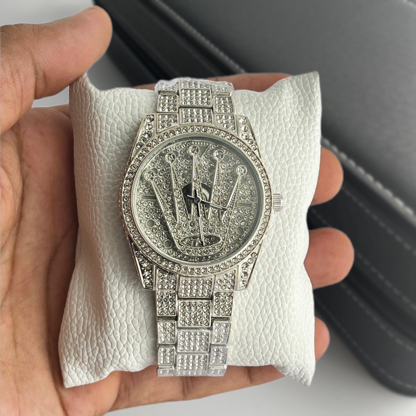 Rotating Rolex Diamond Watch