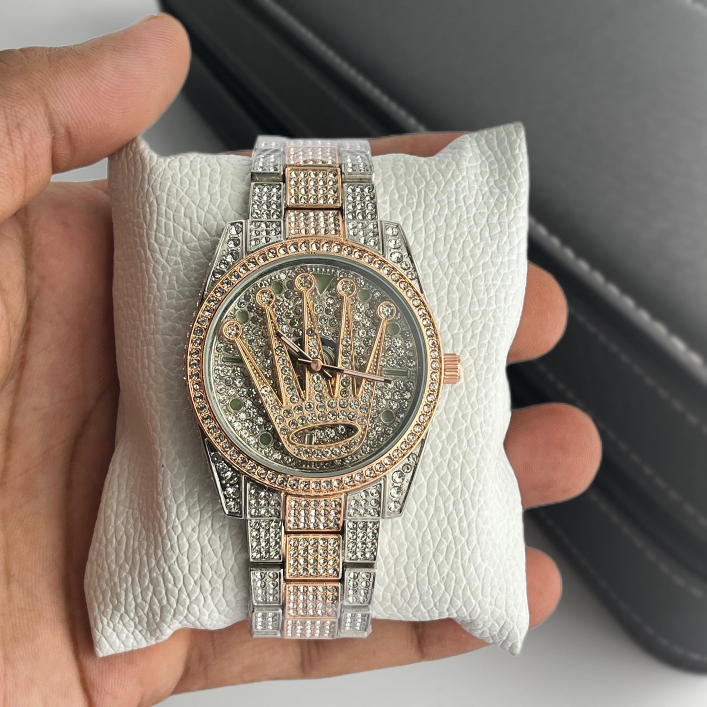 Rotating Rolex Diamond Watch