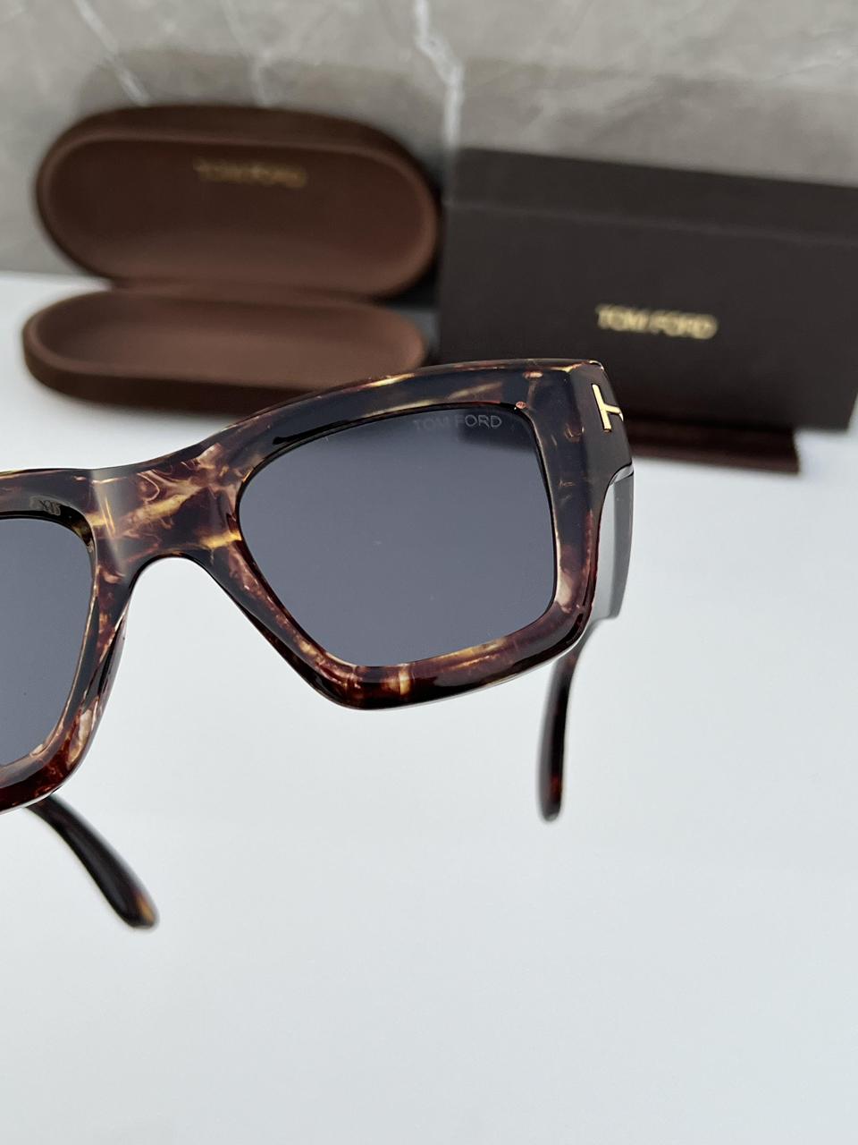 MARC JACOBS SUNGLASSES