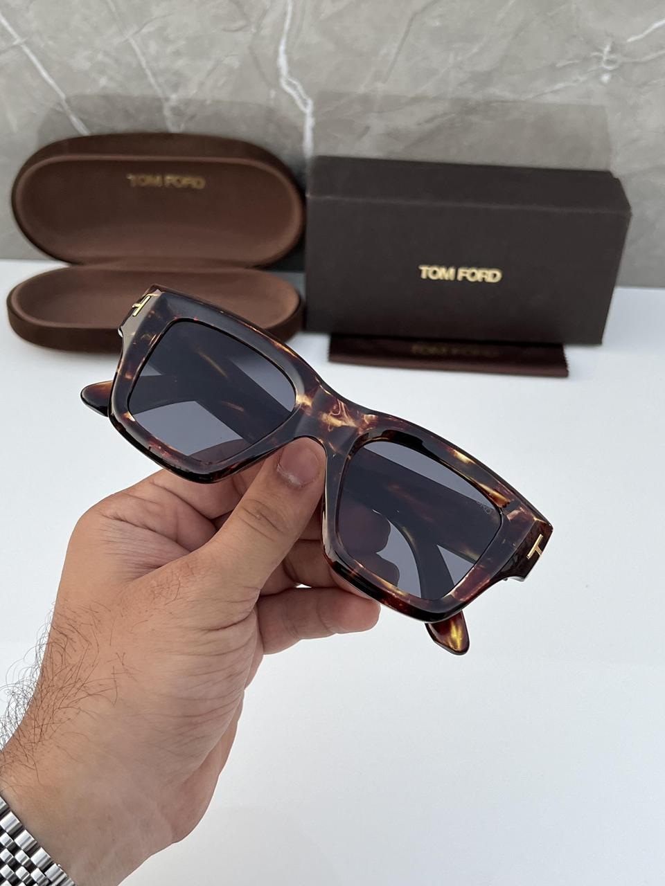 MARC JACOBS SUNGLASSES