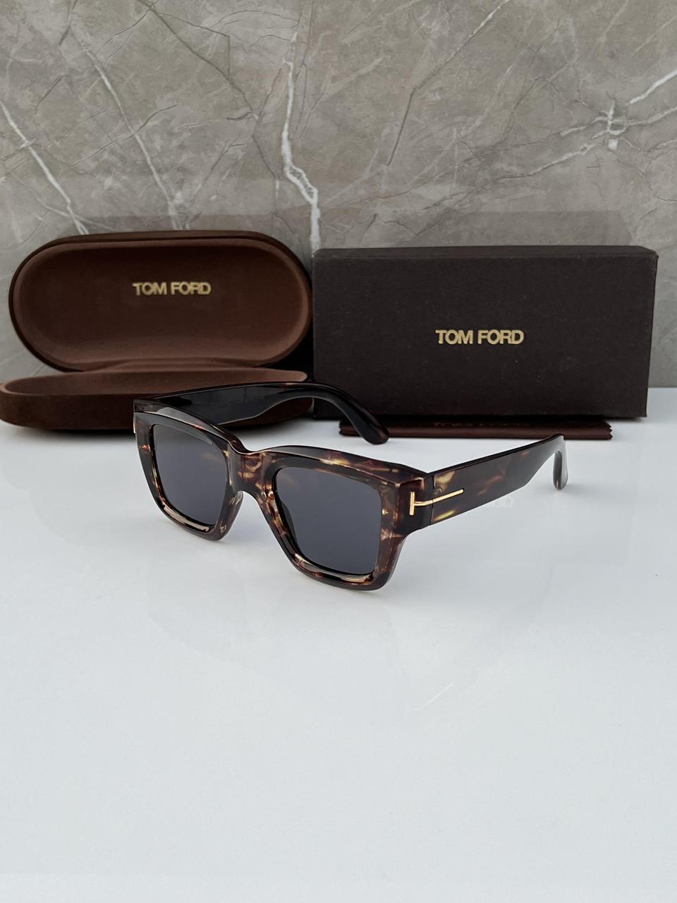 MARC JACOBS SUNGLASSES