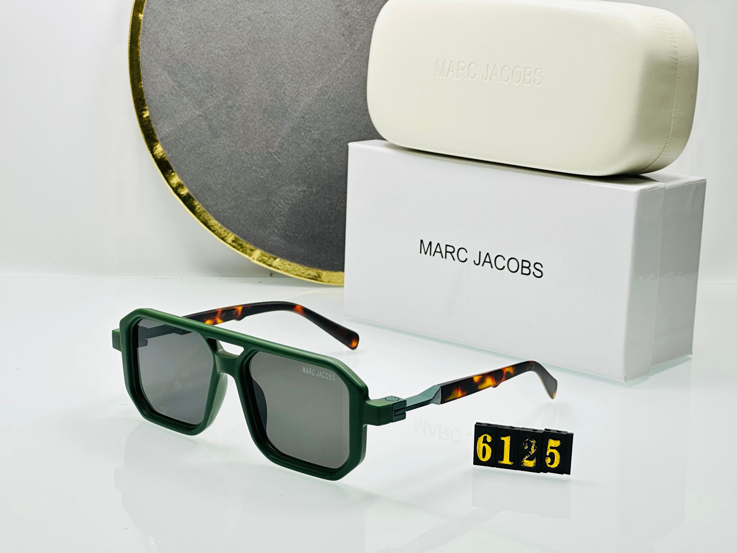 MARC JACOBS SUNGLASSES