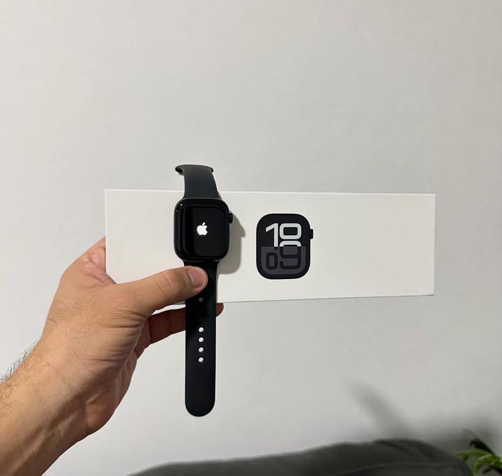 Apple Watch Series 11